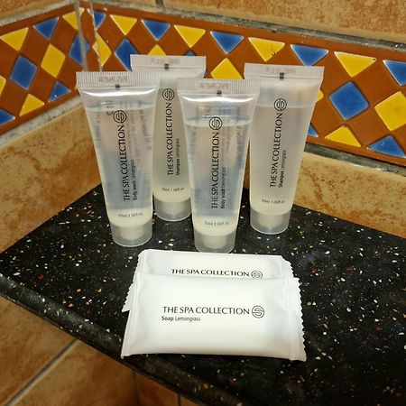 Greenheart Boutique Hotel パラマリボ エクステリア 写真