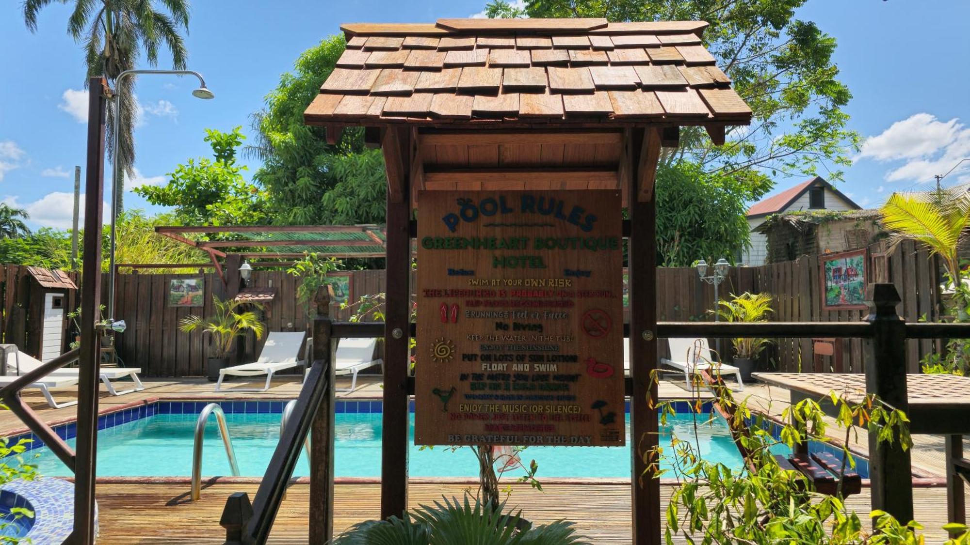 Greenheart Boutique Hotel パラマリボ エクステリア 写真
