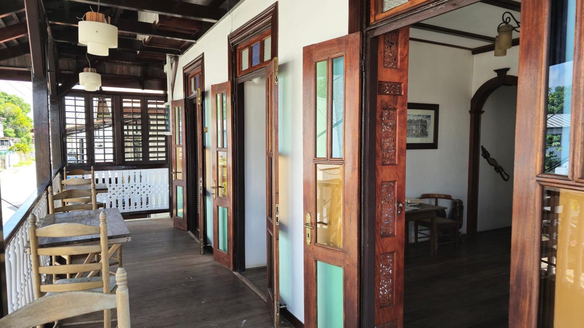 Greenheart Boutique Hotel パラマリボ エクステリア 写真