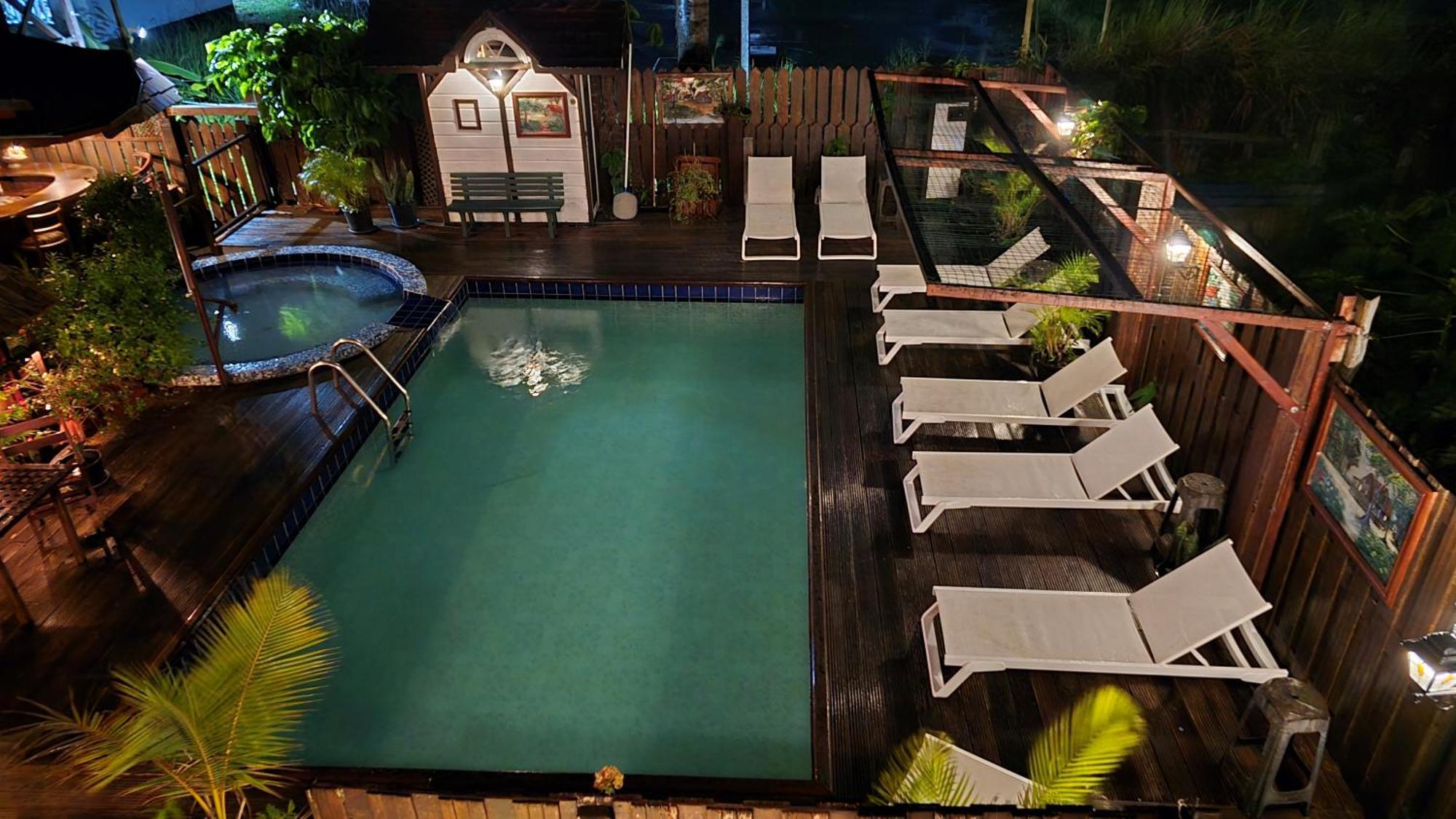 Greenheart Boutique Hotel パラマリボ エクステリア 写真