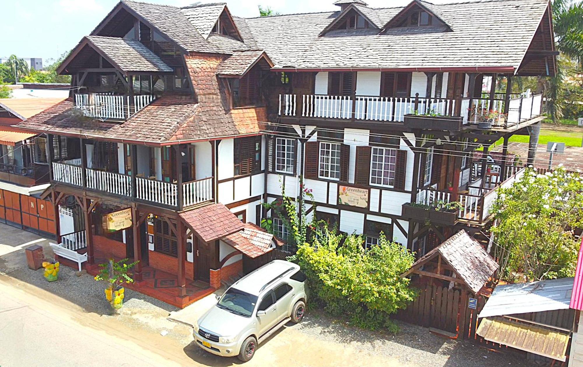 Greenheart Boutique Hotel パラマリボ エクステリア 写真